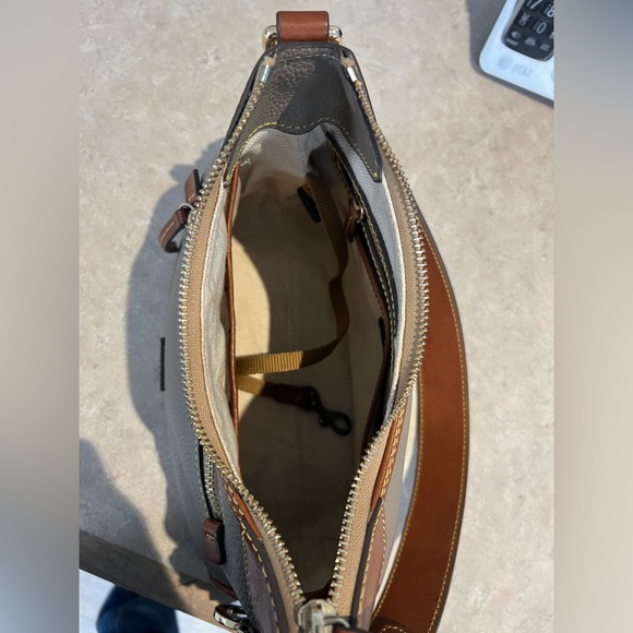 Dooney & Bourke Pebble Grain Small Hobo Taupe. EUC - Picture 7 of 11